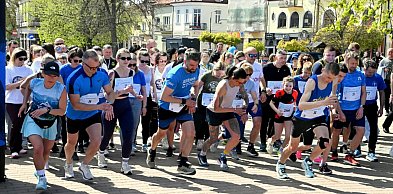 W Tarnobrzegu pobiegli by wesprzeć osoby z autyzmem [ZDJĘCIA]