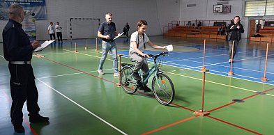 Tarnobrzeg. Uczniowie rywalizowali w turnieju bezpieczeństwa drogowego