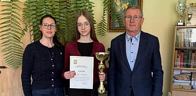 Uczennica tarnobrzeskiego „Rolnika” z podium ogólnopolskiej olimpiady