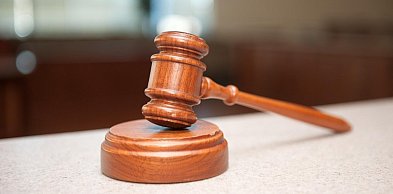 Kim jest adwokat i czym różni się od radcy prawnego