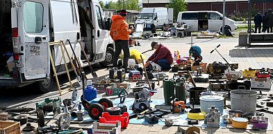 Skromny kwietniowy Pchli Targ w Tarnobrzegu [ZDJĘCIA]