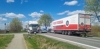 Poważny wypadek w gm. Łoniów. Zablokowana droga krajowa nr 9