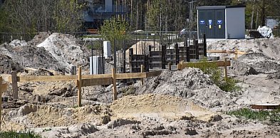 Ruszyła budowa parku handlowego w Nowej Dębie [ZDJĘCIA]