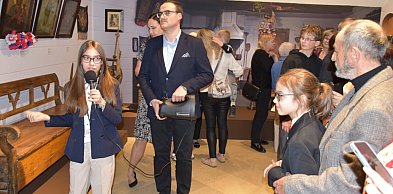 Młodzi kuratorzy i niezwykła wystawa etnograficzna w Sandomierzu [ZDJĘCIA]