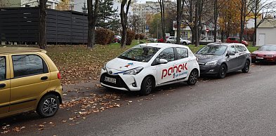 Zarzuty dla znanej wypożyczalni. Klienci mogli zapłacić za nie swoje szkody