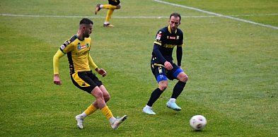Gol w 92. minucie pogrążył Siarkę. Lider wyrwał zwycięstwo rzutem na taśmę