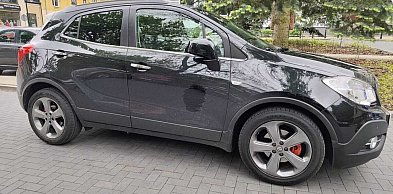 57-latek spowodował kolizję na parkingu. Miał ponad dwa promile i zakaz kierowania
