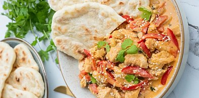 Efektowne przekąski na jeden kęs - jak przygotować menu, które zachwyci gości