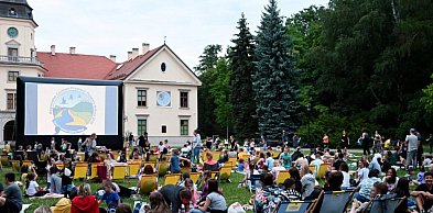 Kino letnie wraca do Tarnobrzega. Na początek „Doktor Dolittle” pod chmurką