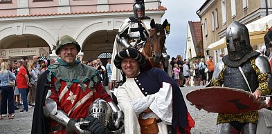 Hołd dla Jagiełły, rycerskie pojedynki i jarmark w Sandomierzu [ZDJĘCIA]