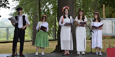 Czarnoleska poezja zabrzmiała w Tarnobrzegu [ZDJĘCIA]-225358
