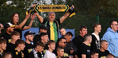 Fotorelacja z trybun. Kibice Czarnych Połaniec i Siarki Tarnobrzeg wspólnie...-225888