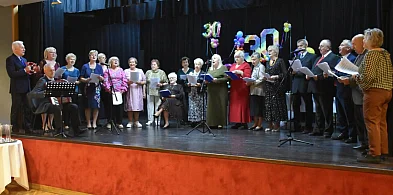 Tarnobrzescy seniorzy świętowali jubileusz Domu Dziennego Pobytu [ZDJĘCIA]-226940