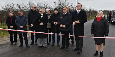 Święcica z nową drogą. Mieszkańcy czekali na remont od dawna-228570