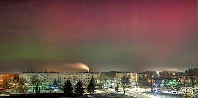 Niezwykły spektakl na niebie. Zorza polarna rozświetliła region! [ZDJĘCIA]-229711
