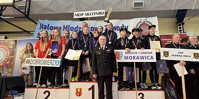 Młodzi strażacy ze Skotnik bezkonkurencyjni na zawodach wojewódzkich!