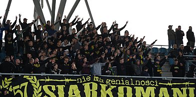 Zobacz zdjęcia kibiców z meczu Siarka – Hutnik Kraków w Pucharze Polski [FOTO]-225808