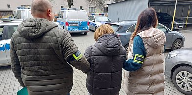 Próbowali oszukać seniorkę „na córkę”. 77-latka nie straciła oszczędności-227378