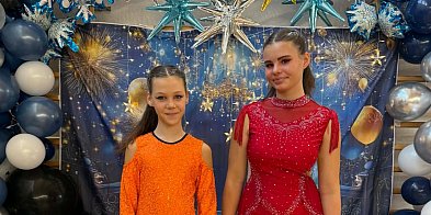 Młode tancerki z Tarnobrzega i Sandomierza błyszczą na zawodach