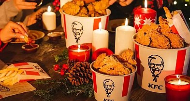 Świąteczna Uczta w KFC! Odkryj grudniowy kalendarz promocji i złap drugi kubełek-228057