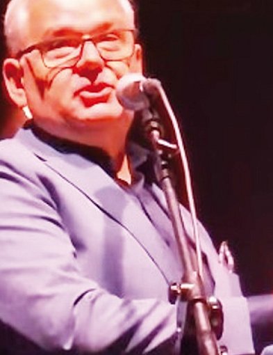 Artur Andrus zrobił show z „Tygodnikiem Nadwiślańskim” [Czytaj w gazecie]-225077