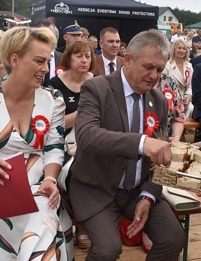Rolnicy z powiatu staszowskiego dziękują za plony [ZDJĘCIA]-225191