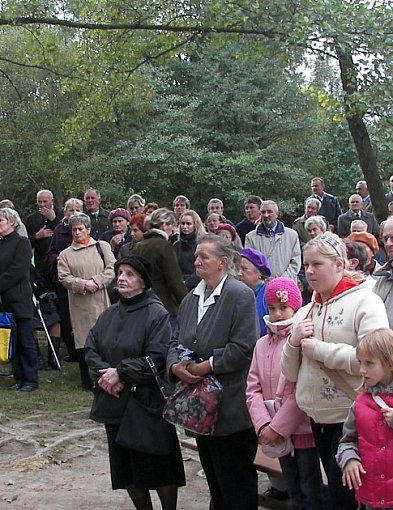 Do miejsca narodzin Wincentego Kadłubka od zawsze przybywały tłumy pielgrzymów FOT-226195