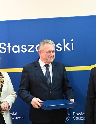 Dyrektor PUP w Staszowie odchodzi na emeryturę. Kierował urzędem przez 25 lat!