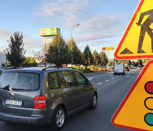 Zmiana organizacji ruchu na ulicy Warszawskiej w Tarnobrzegu-225562
