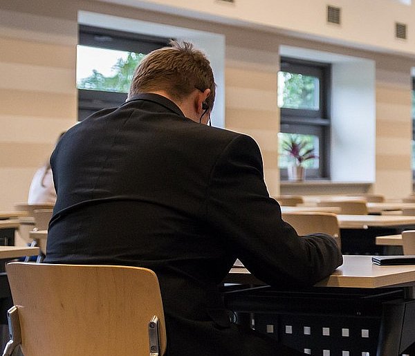 Zmiany w przepisach o wynagrodzeniach. Zapłacą za gotowość do pracy-227115