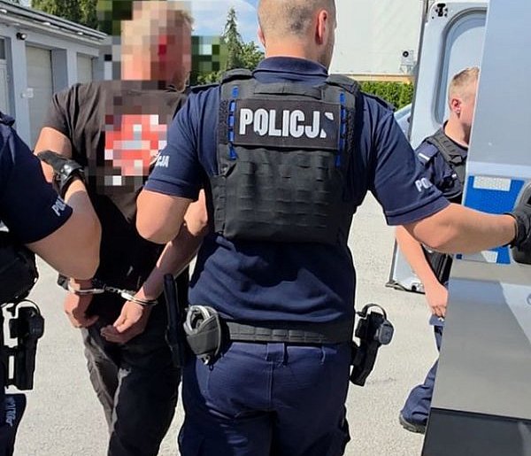 Tarnobrzeska prokuratura przejęła śledztwo w sprawie wypadku, w którym zginęły...-227204