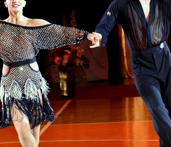 Tarnobrzeżanin w finale „Tańca z Gwiazdami”. Wychowanek Samby walczy o...-227516