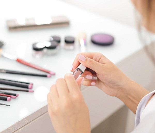 Nie używaj tych kosmetyków. GIS ostrzega przed produktami-228083