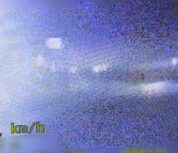 Szaleńczy rajd na drodze. Pędził ponad 220 km/h bez prawa jazdy-229378