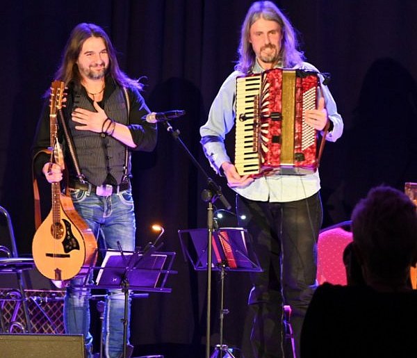 Muzyczna podróż w TDK. Tak brzmiały bouzouki i organy Hammonda w Tarnobrzegu