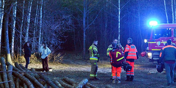 Tragedia w Krawcach. W lesie zginął motocyklista [ZDJĘCIA]