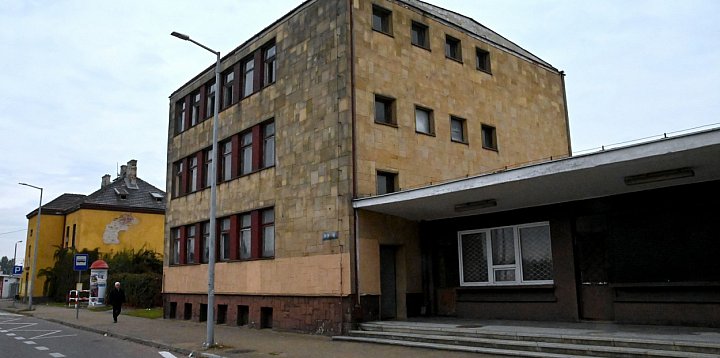 Zburzą dworzec kolejowy w Sandomierzu-226066
