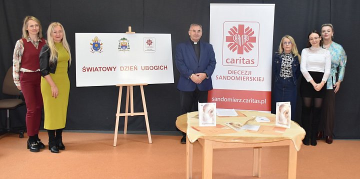 Sandomierskie obchody Światowego Dnia Ubogich-227420