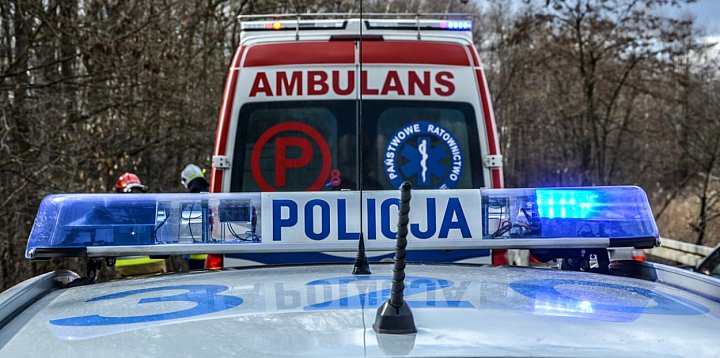 Zderzenie samochodu z motorowerem w gm. Koprzywnica