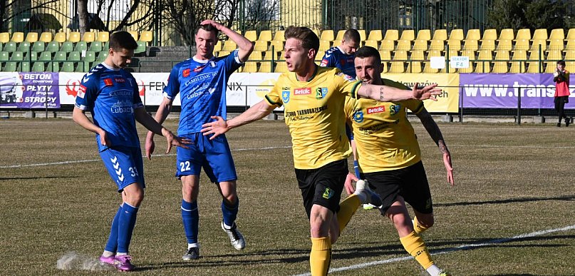 Trzy punkty zostają w Tarnobrzegu! Siarka wygrała z ekipą z Lubaczowa [ZDJĘCIA]