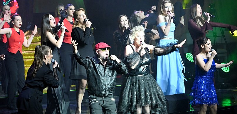 Gwiazdy tarnobrzeskiej piosenki i FRAM pokazały "Życie" na scenie [ZDJĘCIA]