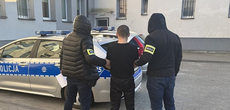 Nowe fakty w sprawie napaści w centrum Tarnobrzega. 25-latek usłyszał...