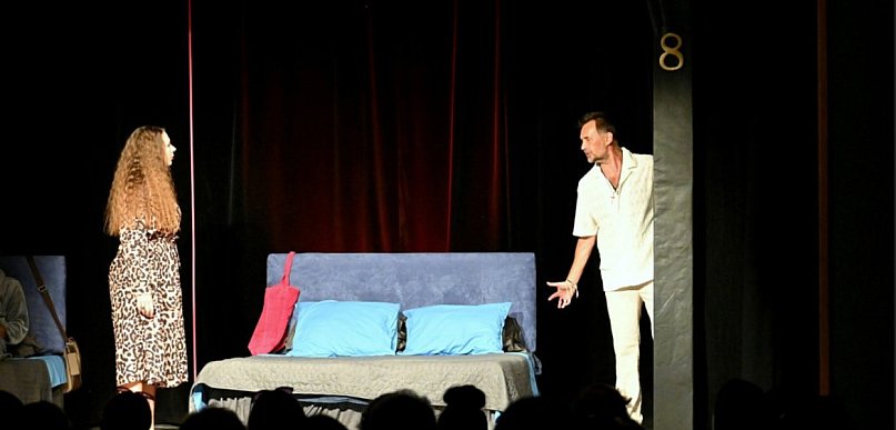 Teatralne święto w Tarnobrzegu. Teatr Scena16 zaprasza na dwa różne spektakle