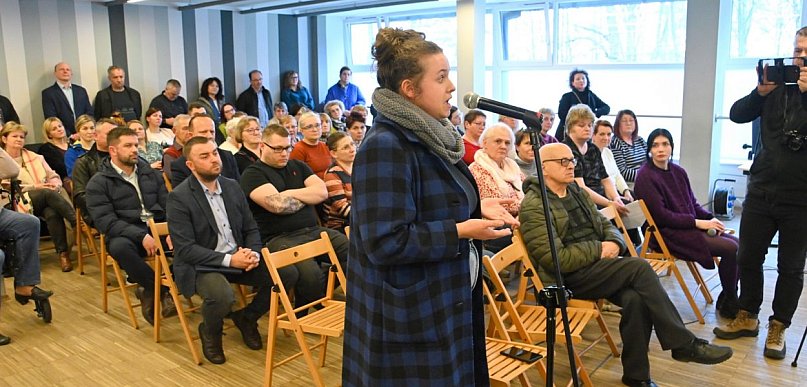 Zamknięcie "porodówki" w Nowej Dębie - rada miasta jednogłośnie przeciw