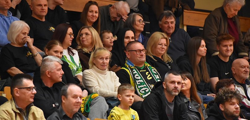 Koszykarskie święto w Tarnobrzegu. Zobacz zdjęcia kibiców [FOTO]