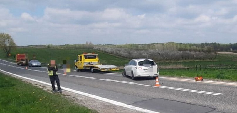 Groźny wypadek na DK9. Do szpitala trafiła 33-latka z małym dzieckiem [ZDJĘCIA]
