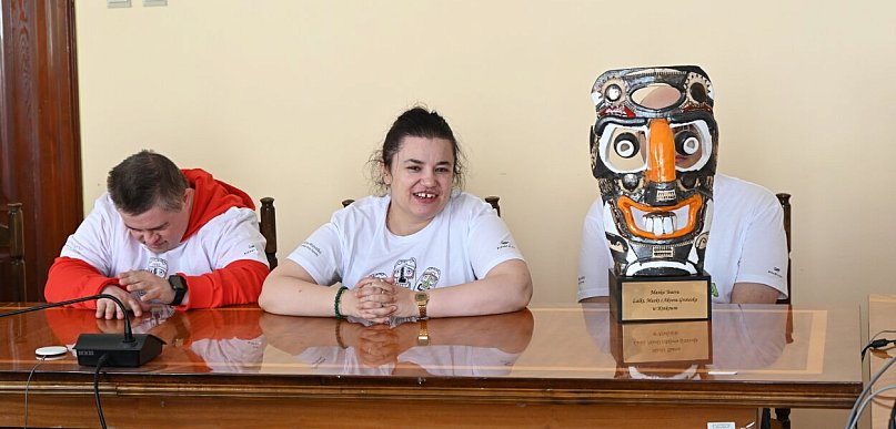 Spektakl życia na deskach Słowackiego. Sukces teatralny grupy z Tarnobrzega