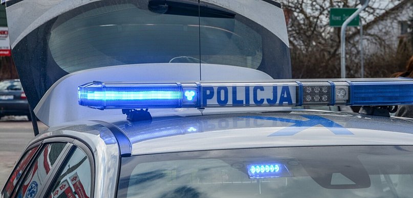 Kradzież na popularnym targowisku w Klimontowie. Kobieta straciła dużą sumę