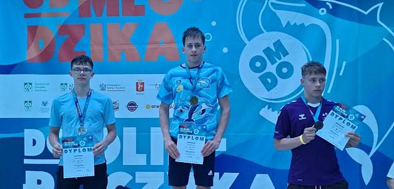 Pięć medali zawodników UKS Delfin Tarnobrzeg w Warszawie