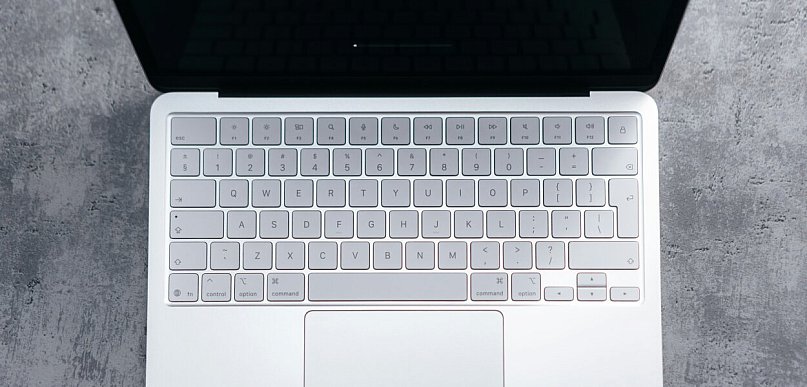Jakiego MacBooka do podstawowych zadań wybrać?